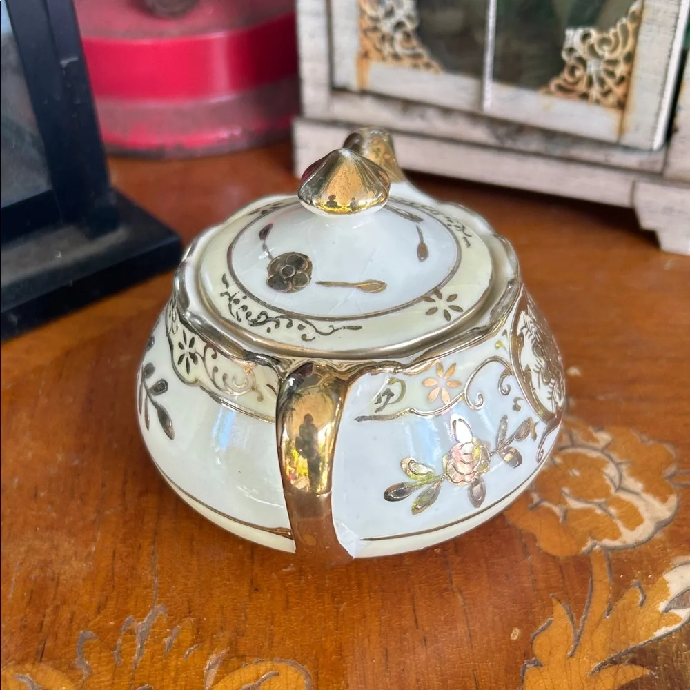 Vintage Moriyama Mori-Machi Porcelain Hand-Painted Floral Lidded Sugar Bowl